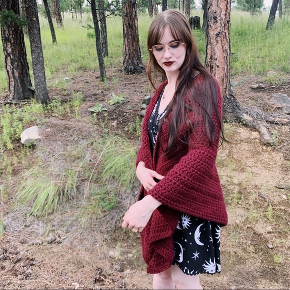 Thick Cozy Burgundy Crocheted Blanket Shawl Fall Winter Evening Shawl Handmade - Picture 3 of 10